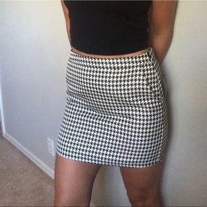 Forever21 Dogtooth Mini Skirt
